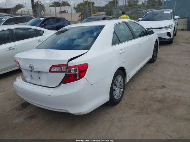 Aukcja sprzedaży 2014 Toyota Camry Le, vin: 4T4BF1FK9ER441696, numer aukcji: 45229892