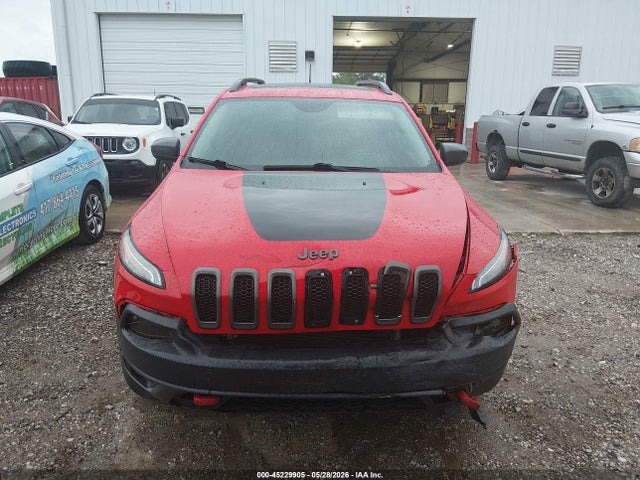 1C4PJMBS5HW633880 Jeep Cherokee Trailhawk 4x4