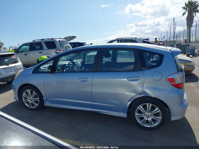 Продажа на аукционе авто 2009 Honda Fit Sport, vin: JHMGE88419S062075, номер лота: 45229932