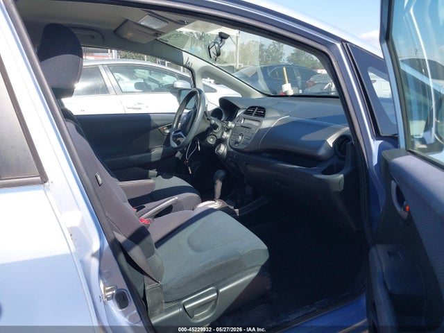 Продажа на аукционе авто 2009 Honda Fit Sport, vin: JHMGE88419S062075, номер лота: 45229932