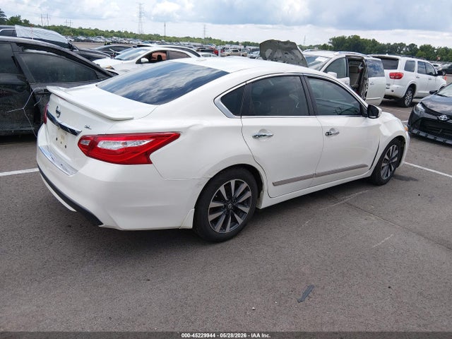 Aukcja sprzedaży 2017 Nissan Altima 2.5 Sl, vin: 1N4AL3AP7HC281044, numer aukcji: 45229944