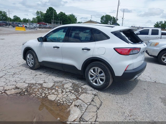 45229947 :رقم المزاد ، 1FMCU0F67NUB18054 vin ، 2022 Ford Escape S مزاد بيع