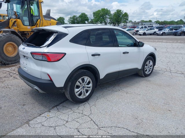 45229947 :رقم المزاد ، 1FMCU0F67NUB18054 vin ، 2022 Ford Escape S مزاد بيع