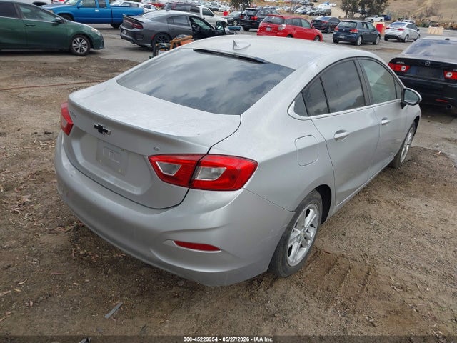 1G1BE5SMXJ7188535 Chevrolet Cruze Lt Auto
