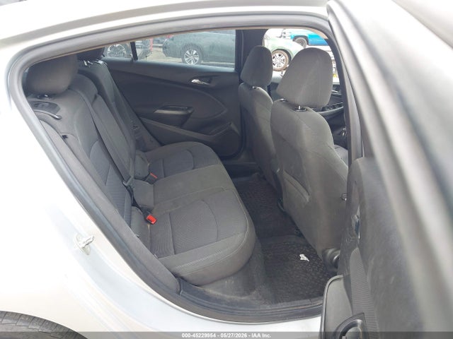 1G1BE5SMXJ7188535 Chevrolet Cruze Lt Auto