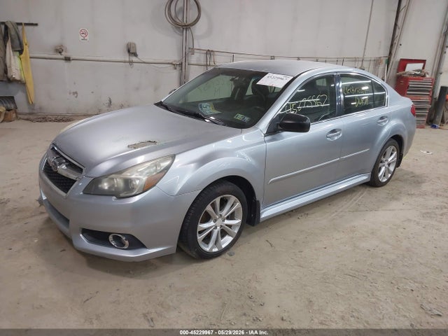 45229967 :رقم المزاد ، 4S3BMBA62E3011325 vin ، 2014 Subaru Legacy 2.5i مزاد بيع