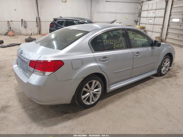 45229967 :رقم المزاد ، 4S3BMBA62E3011325 vin ، 2014 Subaru Legacy 2.5i مزاد بيع