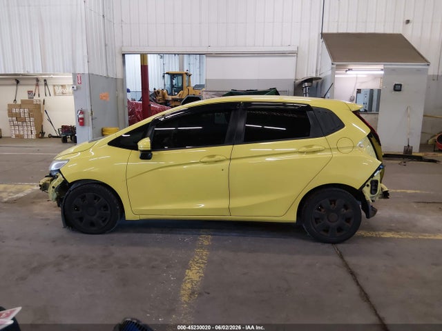 Honda FIT LX 2017 JHMGK5H55HS013671 Image 15