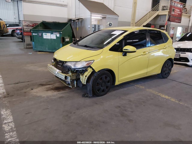 Honda FIT LX 2017 JHMGK5H55HS013671 Image 2