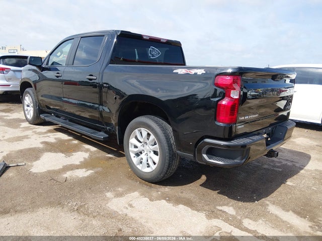 1GCPDBEK8PZ115279 Chevrolet Silverado 1500 4wd Short Bed Custom