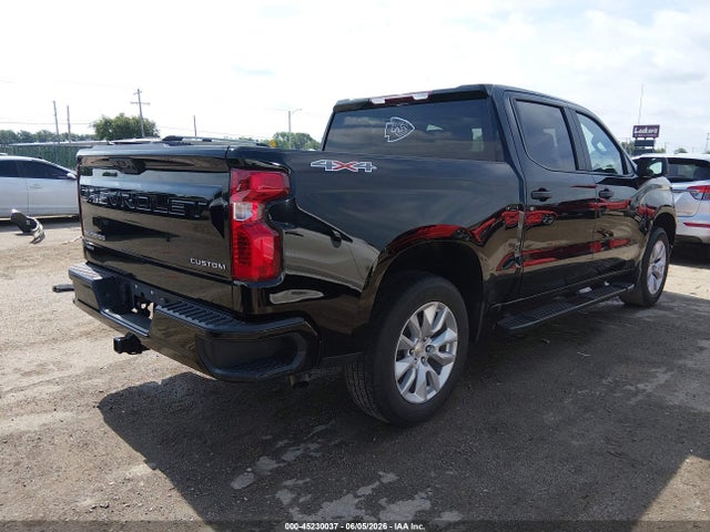 1GCPDBEK8PZ115279 Chevrolet Silverado 1500 4wd Short Bed Custom