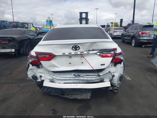 4T1T11AK4NU065784 Toyota CAMRY SE