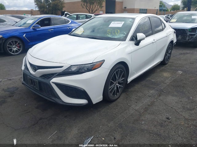 4T1T11AK4NU065784 Toyota CAMRY SE
