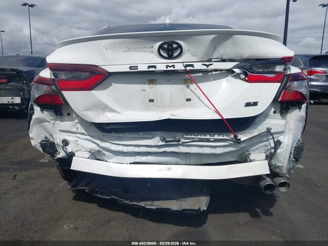4T1T11AK4NU065784 Toyota CAMRY SE