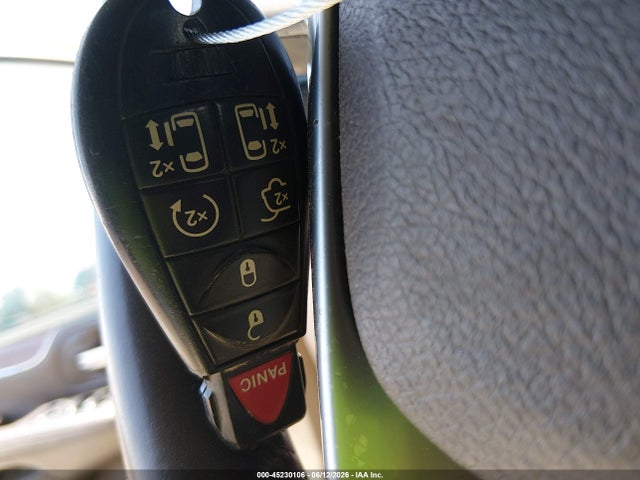 Продаж на аукціоні авто 2011 Chrysler Town & Country Touring, vin: 2A4RR5DG7BR635639, номер лоту: 45230106