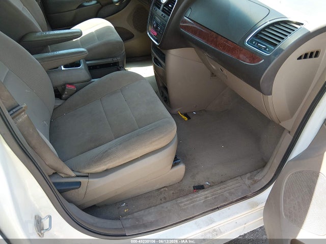 Продаж на аукціоні авто 2011 Chrysler Town & Country Touring, vin: 2A4RR5DG7BR635639, номер лоту: 45230106