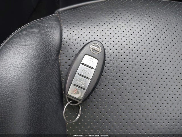 2015 Nissan Sentra Sr მანქანა იყიდება აუქციონზე, vin: 3N1AB7AP2FY326709, აუქციონის ნომერი: 45230131