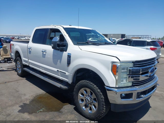 45230152 :رقم المزاد ، 1FT7W2BT3HEC54543 vin ، 2017 Ford F-250 Lariat مزاد بيع
