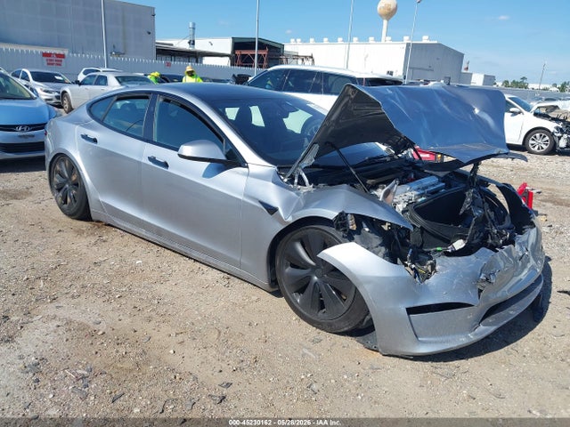 2024 Tesla Model S Long Range მანქანა იყიდება აუქციონზე, vin: 5YJSA1E54RF542877, აუქციონის ნომერი: 45230162