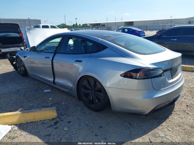 2024 Tesla Model S Long Range მანქანა იყიდება აუქციონზე, vin: 5YJSA1E54RF542877, აუქციონის ნომერი: 45230162