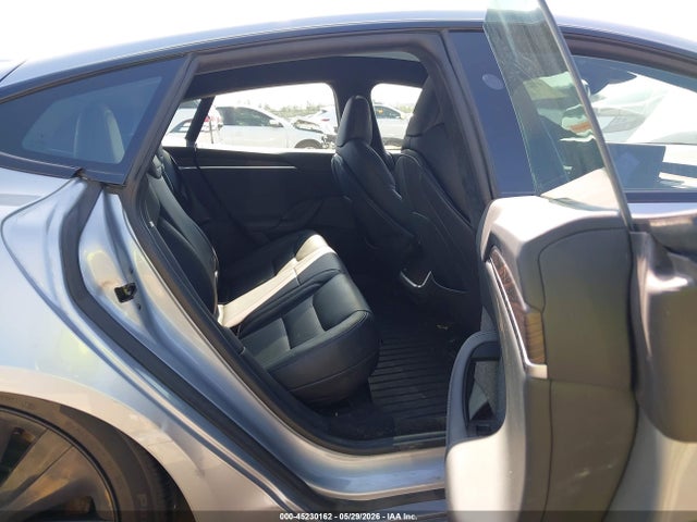 2024 Tesla Model S Long Range მანქანა იყიდება აუქციონზე, vin: 5YJSA1E54RF542877, აუქციონის ნომერი: 45230162