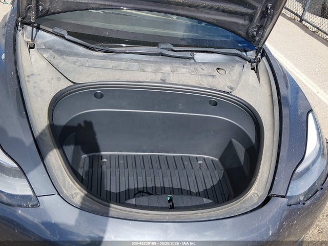 45230169 :رقم المزاد ، 5YJ3E1EB7MF852724 vin ، 2021 Tesla Model 3 Long Range مزاد بيع