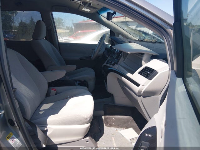 Продажа на аукционе авто 2011 Toyota Sienna Le V6, vin: 5TDKK3DC7BS106714, номер лота: 45230190
