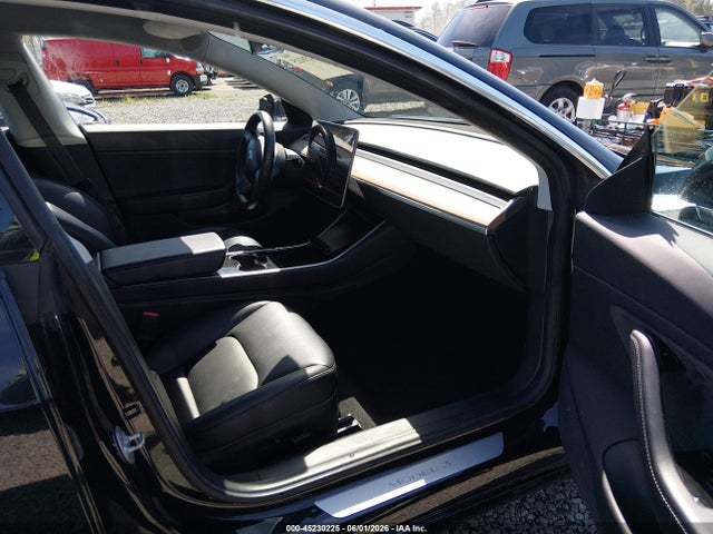Tesla Model 3 Long Range/mid Range 2018 5YJ3E1EA1JF071135 Image 19
