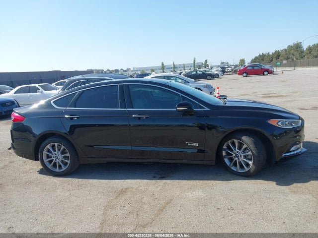 3FA6P0PU0HR157401 Ford Fusion Energi Se Luxury