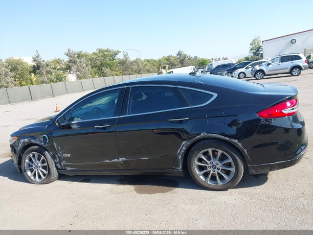 3FA6P0PU0HR157401 Ford Fusion Energi Se Luxury