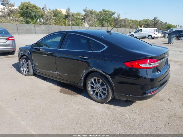 3FA6P0PU0HR157401 Ford Fusion Energi Se Luxury