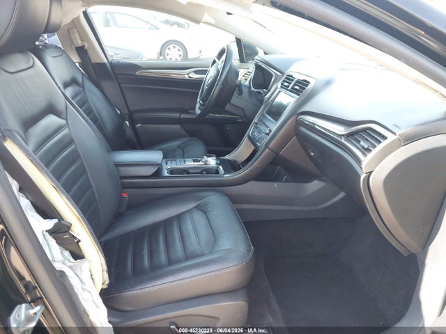 3FA6P0PU0HR157401 Ford Fusion Energi Se Luxury