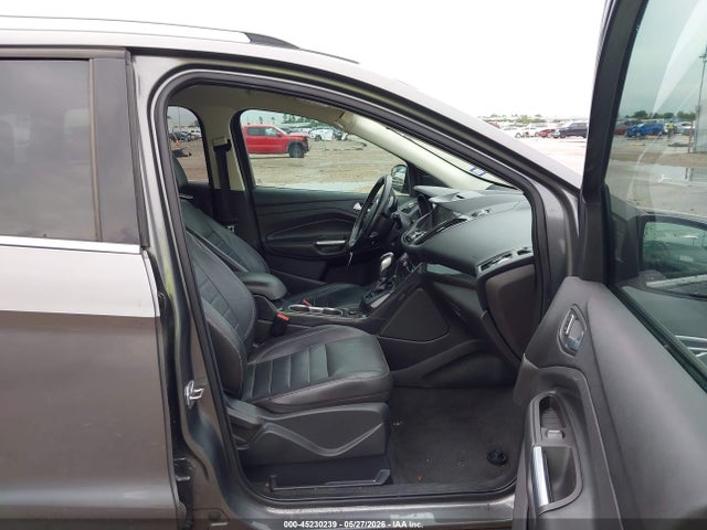 2014 Ford Escape Titanium მანქანა იყიდება აუქციონზე, vin: 1FMCU0JXXEUC75268, აუქციონის ნომერი: 45230239