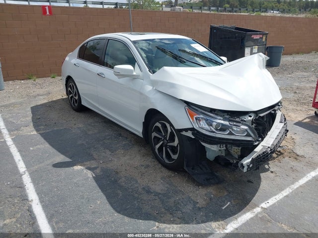 2017 1HGCR2F71HA179773 main image