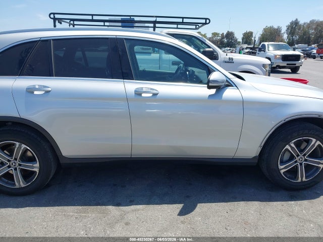 Продажа на аукционе авто 2017 Mercedes-benz Glc 300, vin: WDC0G4JB3HF250225, номер лота: 45230267