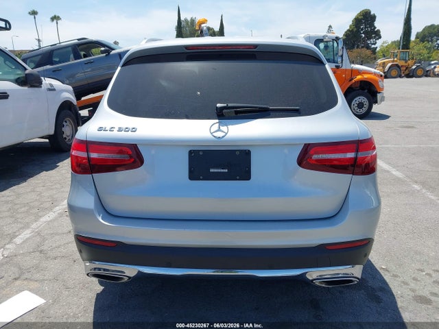 Продажа на аукционе авто 2017 Mercedes-benz Glc 300, vin: WDC0G4JB3HF250225, номер лота: 45230267