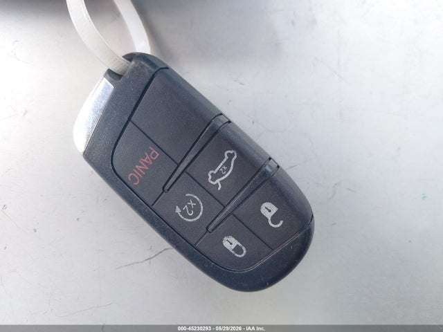 Продаж на аукціоні авто 2017 Chrysler 300 300s Alloy Edition, vin: 2C3CCABG5HH516645, номер лоту: 45230293