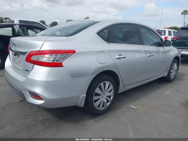 2014 Nissan Sentra S მანქანა იყიდება აუქციონზე, vin: 3N1AB7AP6EL678722, აუქციონის ნომერი: 45230297
