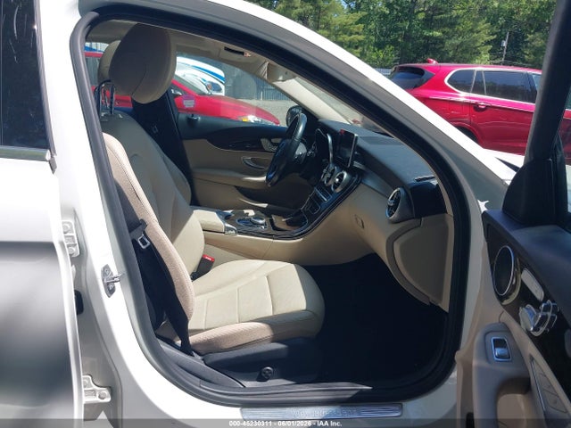 Aukcja sprzedaży 2017 Mercedes-benz C 300 4matic, vin: 55SWF4KB1HU206728, numer aukcji: 45230311