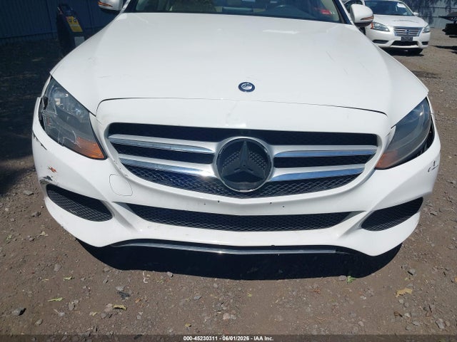 Aukcja sprzedaży 2017 Mercedes-benz C 300 4matic, vin: 55SWF4KB1HU206728, numer aukcji: 45230311