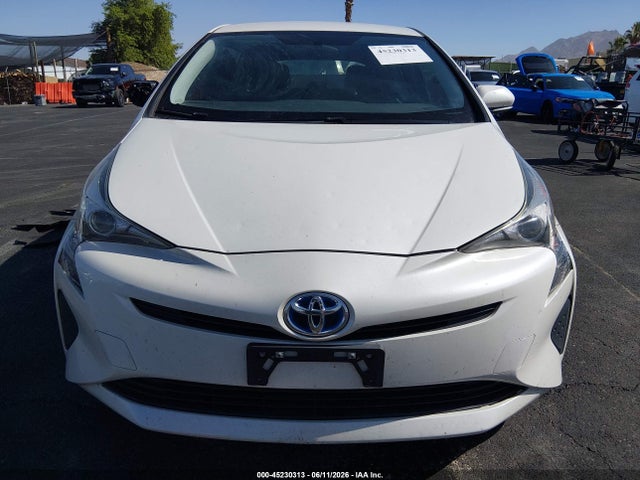 Toyota Prius Two 2016 JTDKBRFU6G3515580 Image 12