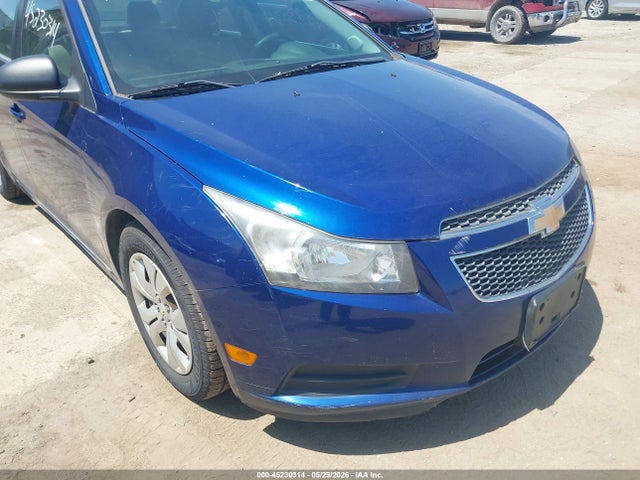 2012 Chevrolet Cruze Ls მანქანა იყიდება აუქციონზე, vin: 1G1PC5SH0C7282957, აუქციონის ნომერი: 45230314