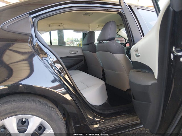45230315 :رقم المزاد ، 5YFEPRAEXLP067506 vin ، 2020 Toyota Corolla Le مزاد بيع