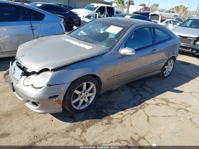 45230319 :رقم المزاد ، WDBRN64J15A675578 vin ، 2005 Mercedes-benz C 320 Sport مزاد بيع