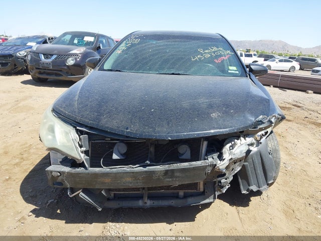 2014 Toyota Camry Le მანქანა იყიდება აუქციონზე, vin: 4T4BF1FK0ER425189, აუქციონის ნომერი: 45230326