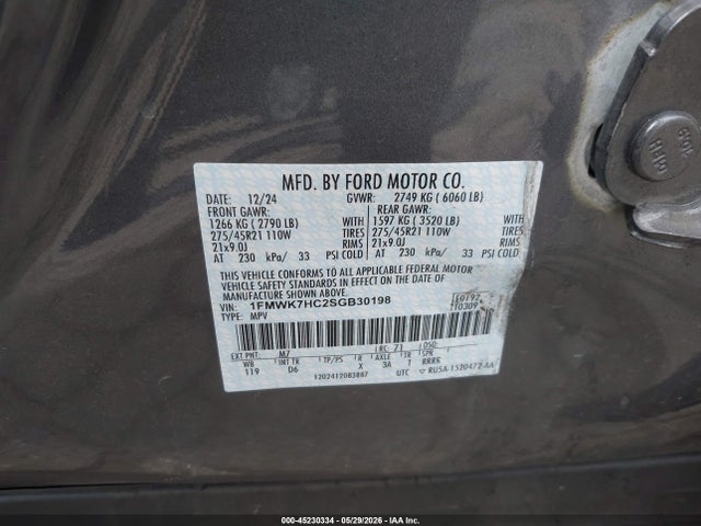 Ford Explorer Platinum 2025 1FMWK7HC2SGB30198 Image 9