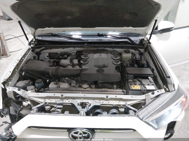 45230340 :رقم المزاد ، JTENU5JR1M5859686 vin ، 2021 Toyota 4runner Sr5 Premium مزاد بيع
