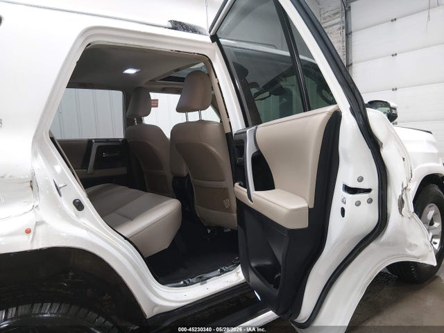 45230340 :رقم المزاد ، JTENU5JR1M5859686 vin ، 2021 Toyota 4runner Sr5 Premium مزاد بيع