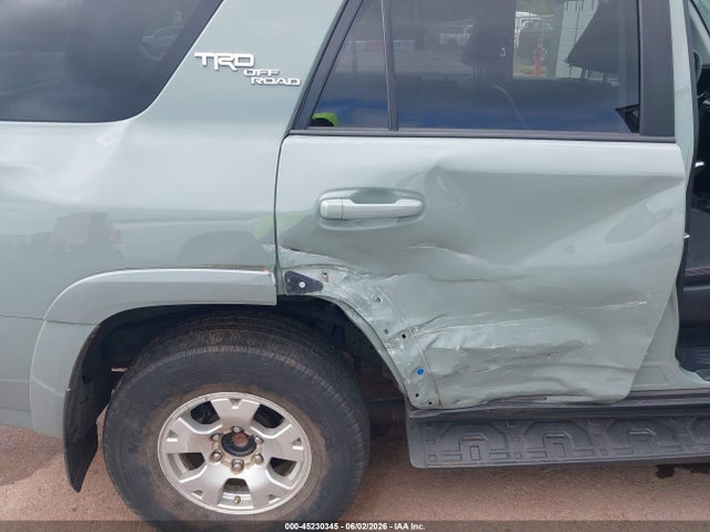 Продаж на аукціоні авто 2022 Toyota 4runner Trd Off Road Premium, vin: JTERU5JR5N6076657, номер лоту: 45230345