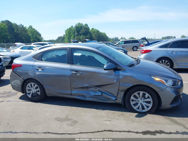 45230351 :رقم المزاد ، 3KPC24A3XKE057050 vin ، 2019 Hyundai Accent Se مزاد بيع